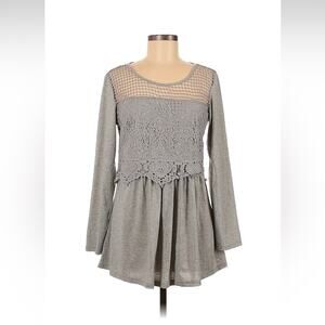 Unbranded grey long sleeved crochet bust dress, size med